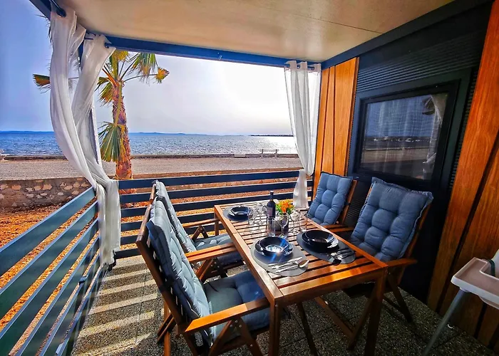 Дом отдыха Innova Travelvir - Mobhome Daniel