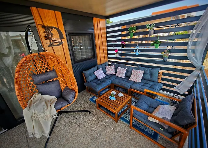 Innova Travelvir - Mobhome Daniel Вир