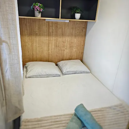 Innova Travelvir - Mobhome Daniel * Vir